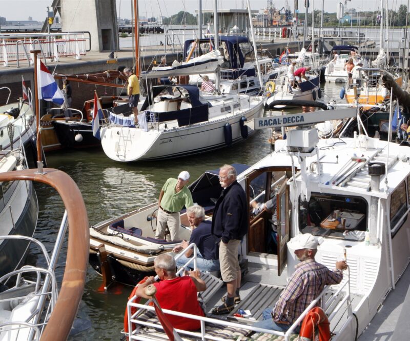 Vaarverboden en stremmingen: ook pleziervaart heeft last van droogte