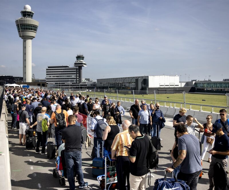 Schiphol voegt gemiste vluchten van 12 september toe aan compensatieregeling