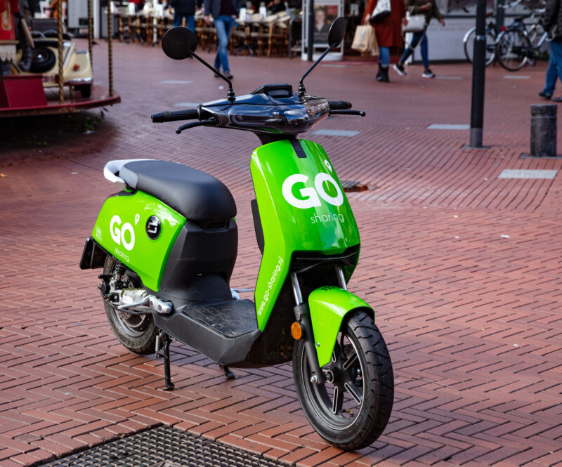 Doorstart voor moederbedrijf GO Sharing deelscooters, toch zijn ze voorlopig nog uit het straatbeeld