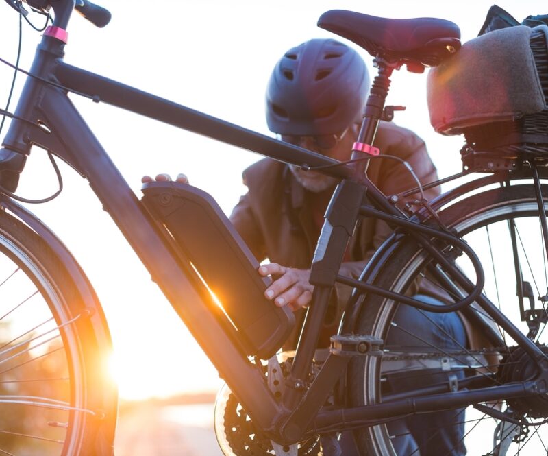 Kosten besparen? Zo gaat de accu van je elektrische fiets langer mee