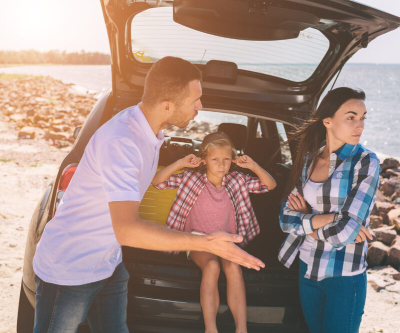 Spanningen tijdens de vakantie: zo houd je het (ook onderweg) gezellig