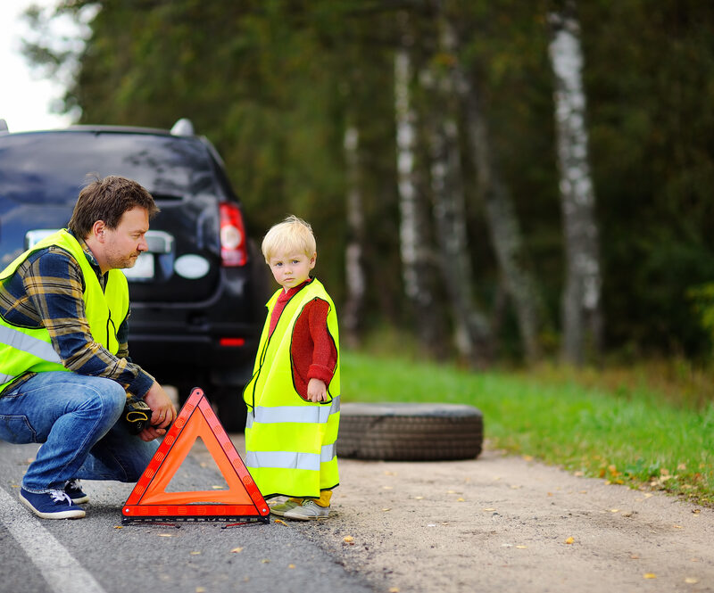 (In het buitenland) verplichte veiligheidshesjes voor in de auto zijn meestal onveilig