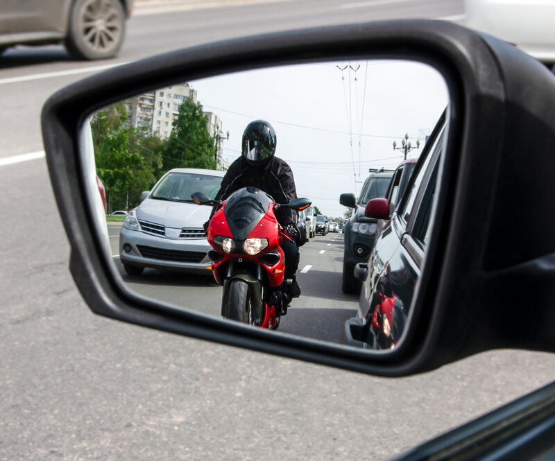 Het is lente! En dat betekent meer motorrijders op de weg: zo blijf je alert