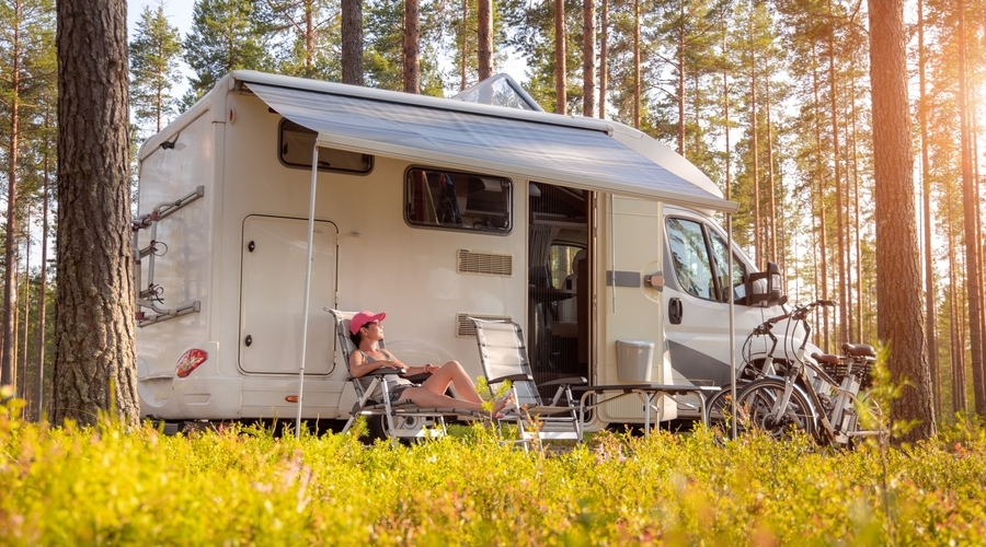 Op vakantie met de camper. Met deze tips zorg je eenvoudig voor een schone watertank.