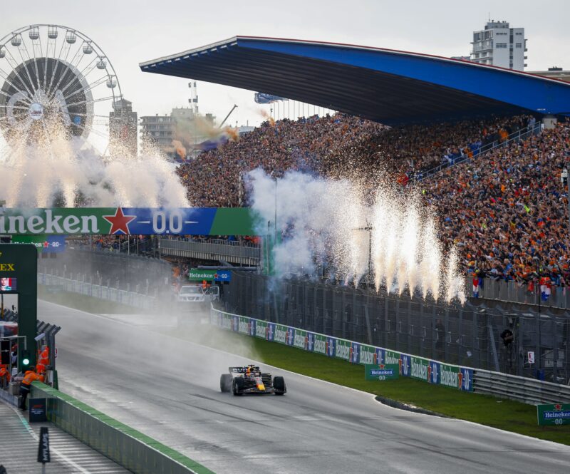 Formule 1 komend weekend in Zandvoort: hoe bereik je het circuit en kun je op tv ook live naar Max Verstappen kijken?