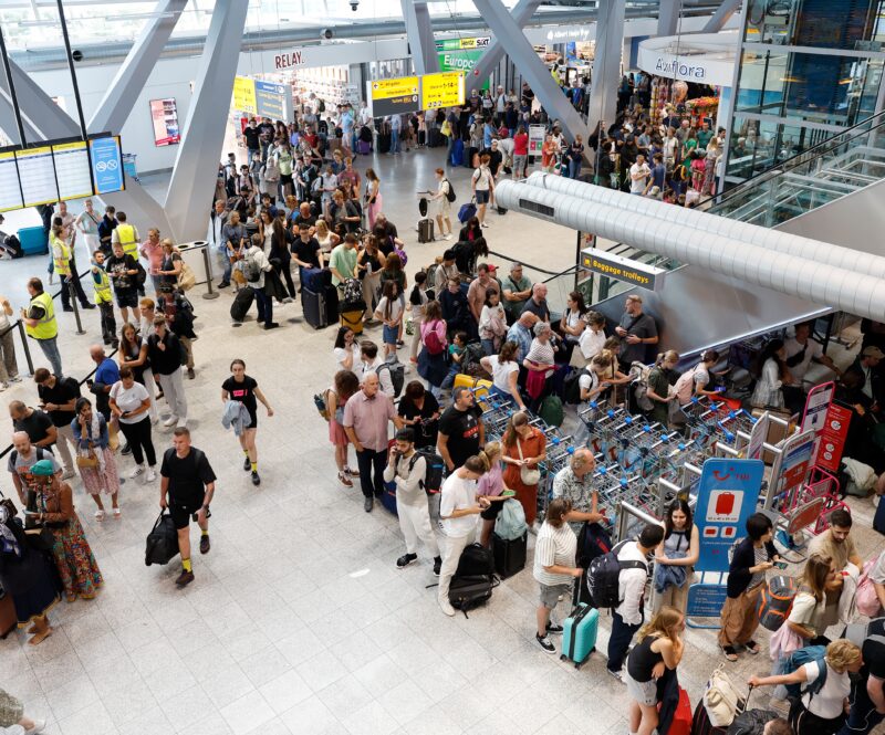 Eindhoven Airport kampt met grote storing: processen hervatten vliegverkeer weer opgestart