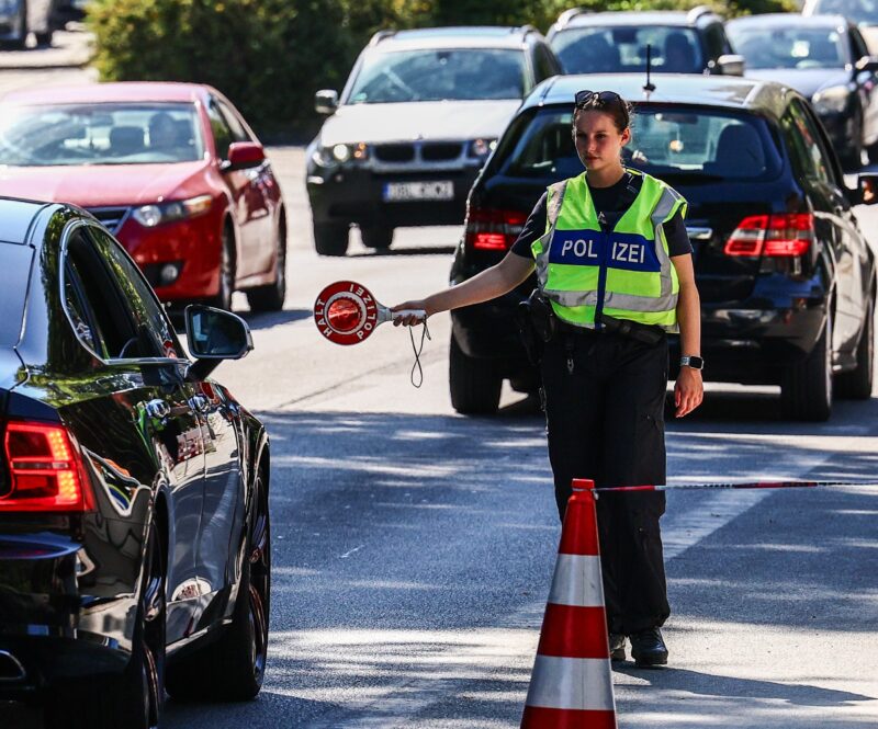 Duitsland voert vanaf maandag 16 september grenscontroles in bij alle landsgrenzen, ‘duurt zeker 6 maanden’