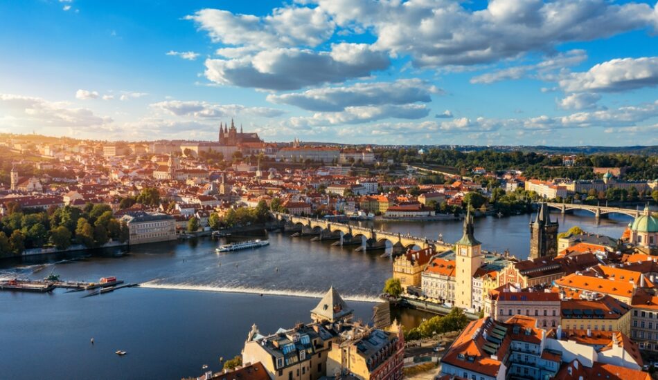 Een beeld van de stad Praag.