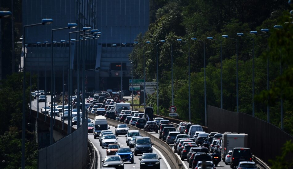 Het verkeer tijdens de vakantie in Frankrijk.